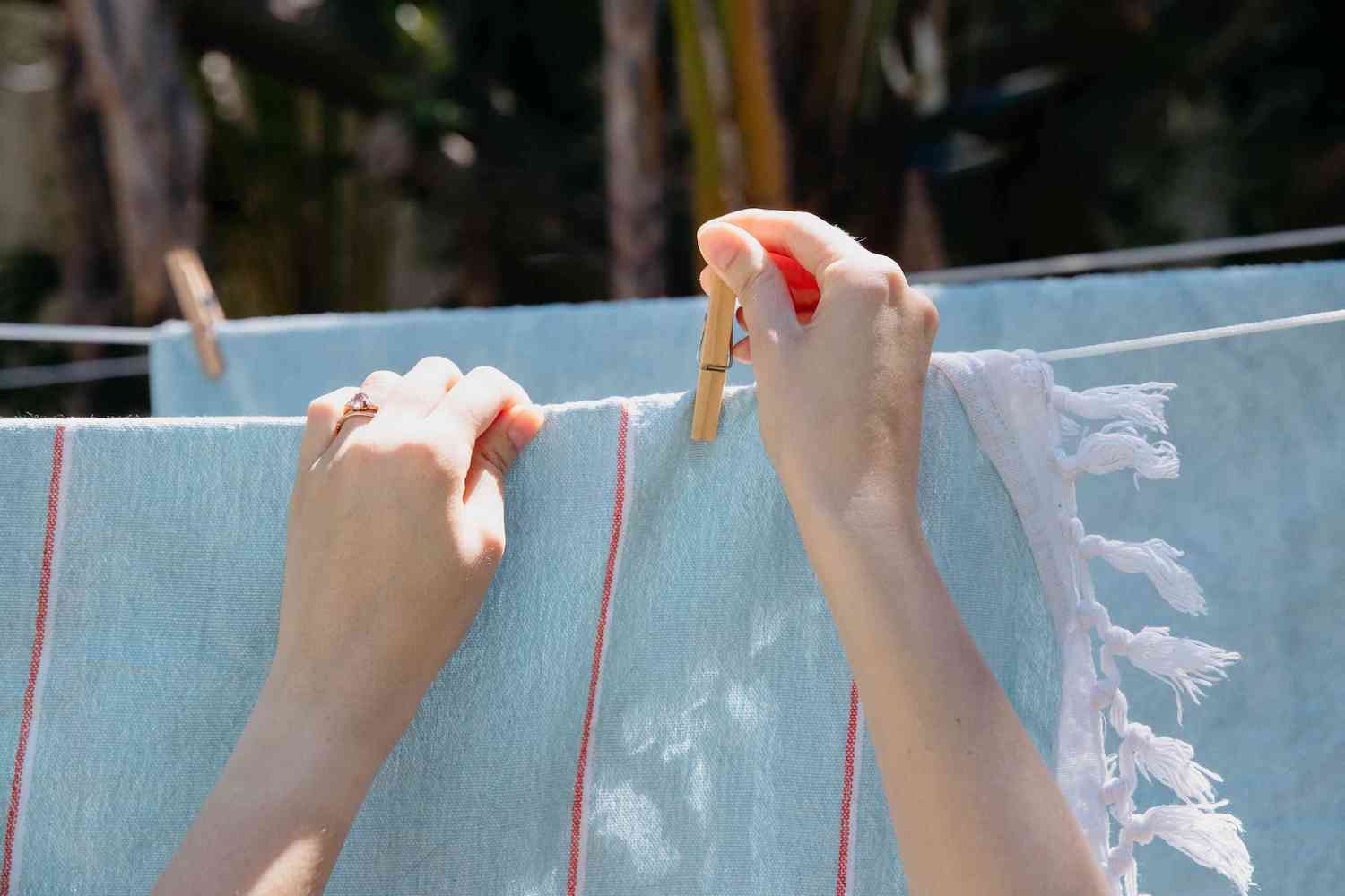 clothesline